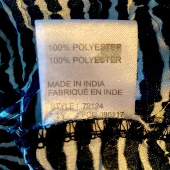 Jamie Saddock Top Woman’s Size S Sports - Picture 7 of 7